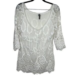 XCVI White Lace Crochet Floral Scoop Neck Semi- Sheer Top Sz M
